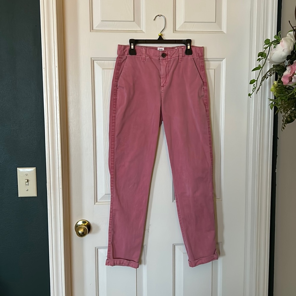 Gap Pink Girlfriend Chino Pants, size 00